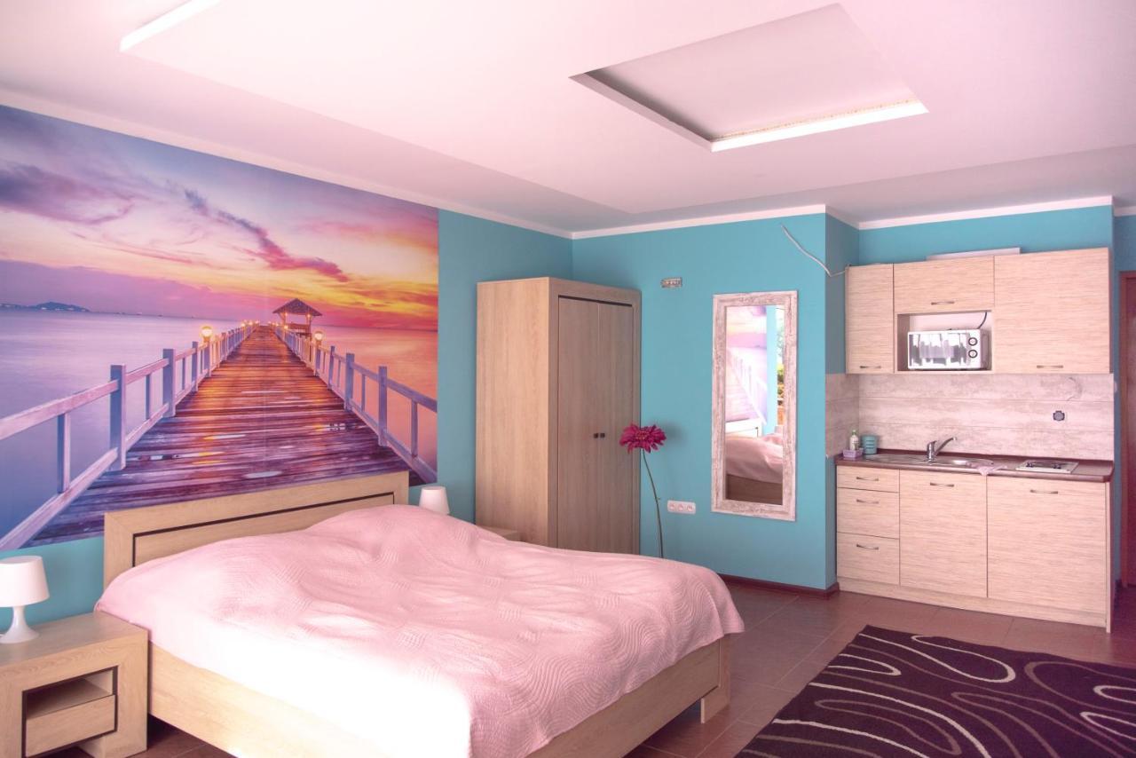 Apartamenty Kornel بوبيروفو المظهر الخارجي الصورة