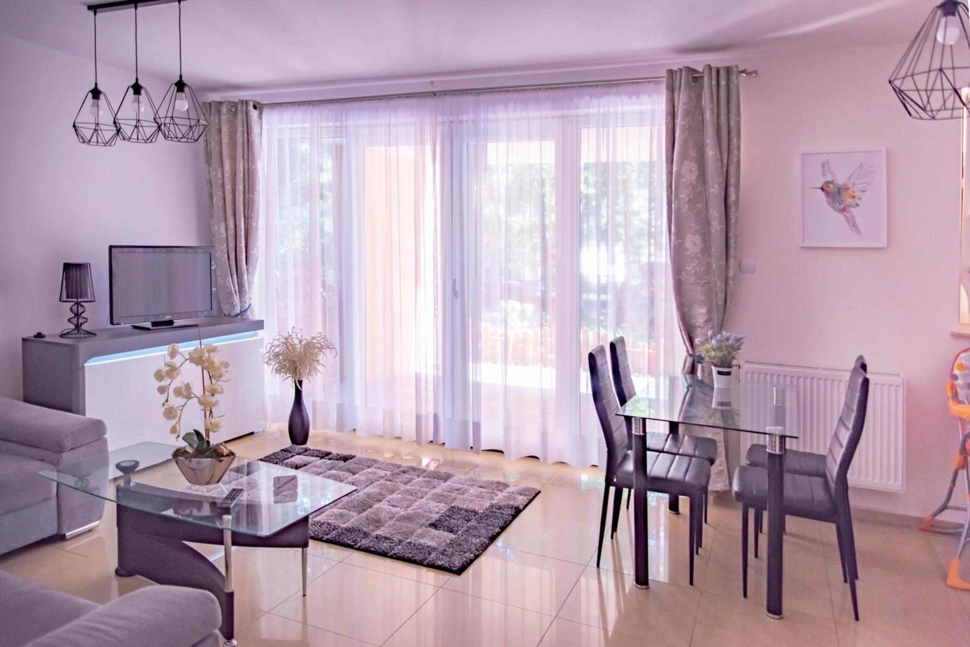 Apartamenty Kornel بوبيروفو المظهر الخارجي الصورة