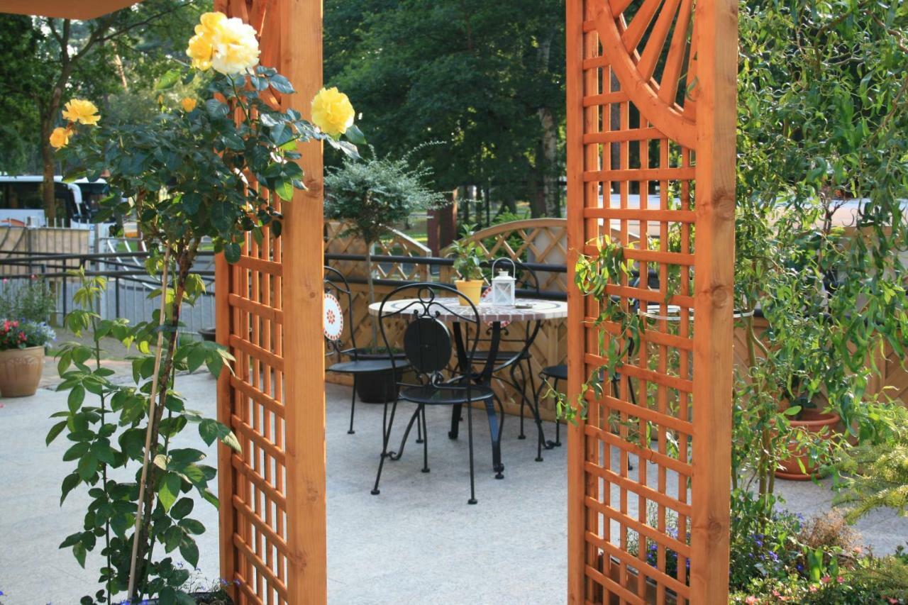 Apartamenty Kornel بوبيروفو المظهر الخارجي الصورة
